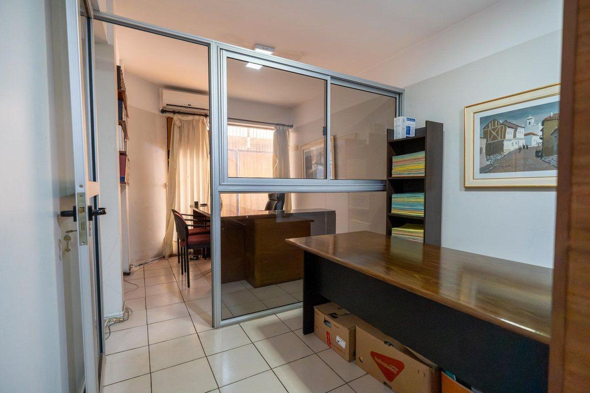 Foto de ESTUDIO PROFESIONAL O LOCAL EN VENTA TRIBUNALES, imagen 1