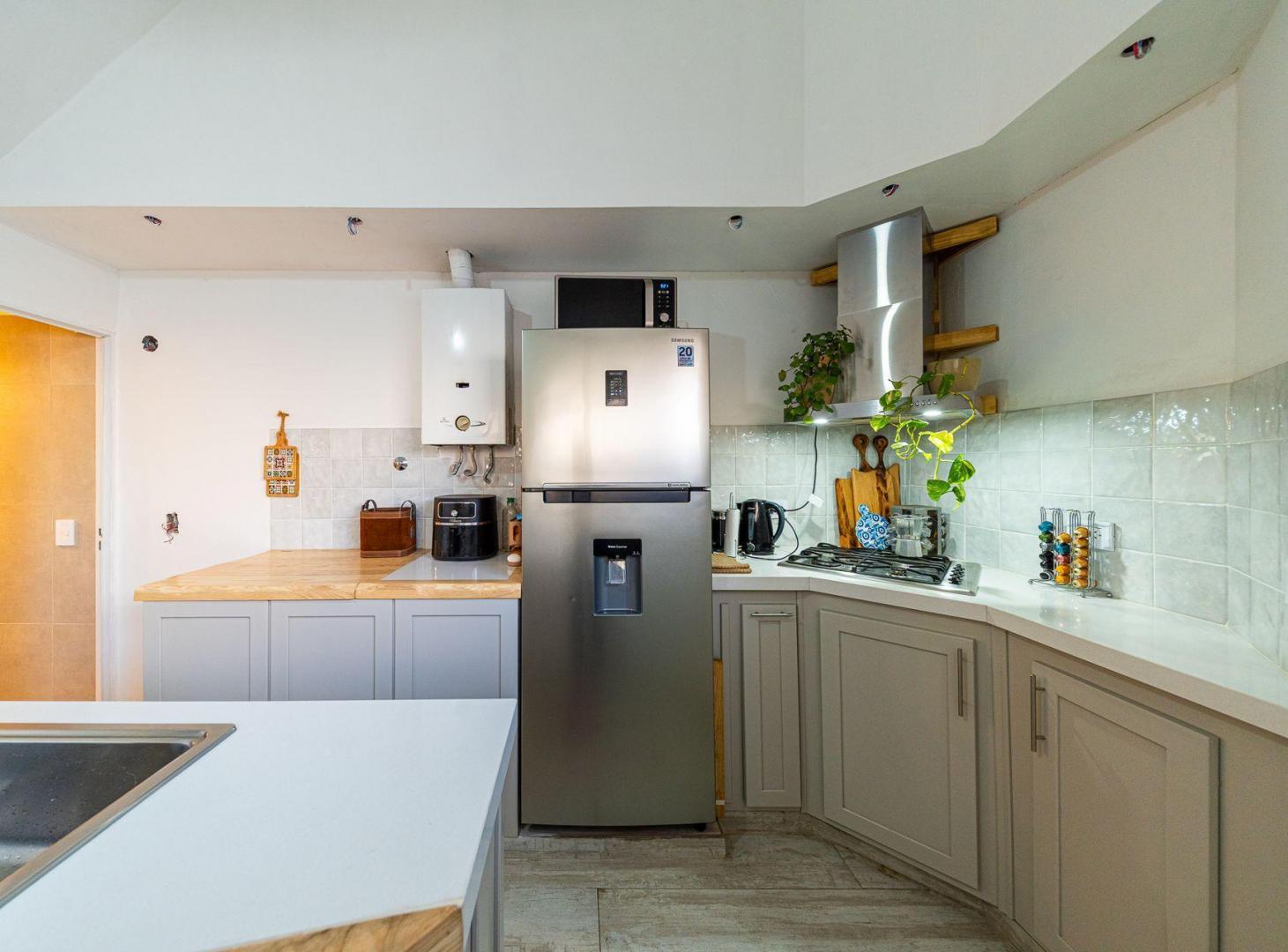 Foto de CASA EN VENTA LOURDES DOS DORMITORIOS Y TERRAZA, imagen 3