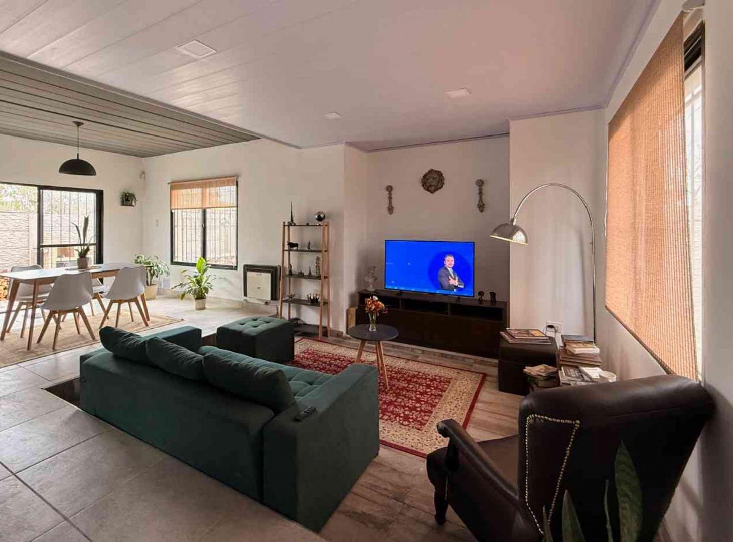 Foto de VENTA DE CASA DE 3 DORMITORIOS EN ROLDAN, imagen 3