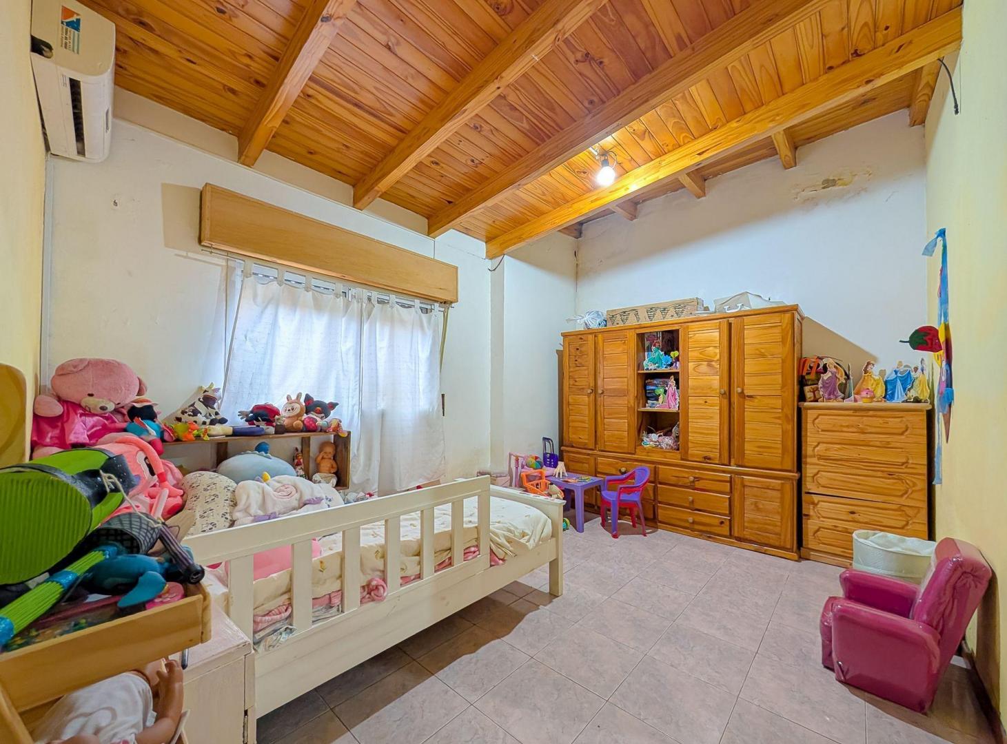 Foto de CASA EN VENTA BARRIO BELGRANO CON GARAGE Y PATIO, imagen 2