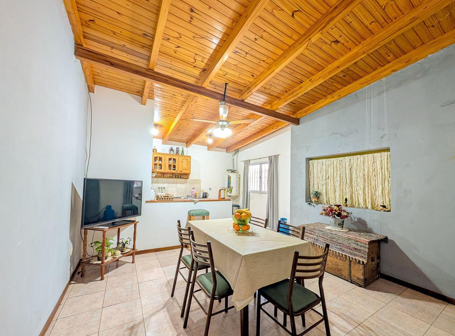 Foto de CASA EN VENTA EN BARRIO BELGRANO CON PATIO, imagen 2