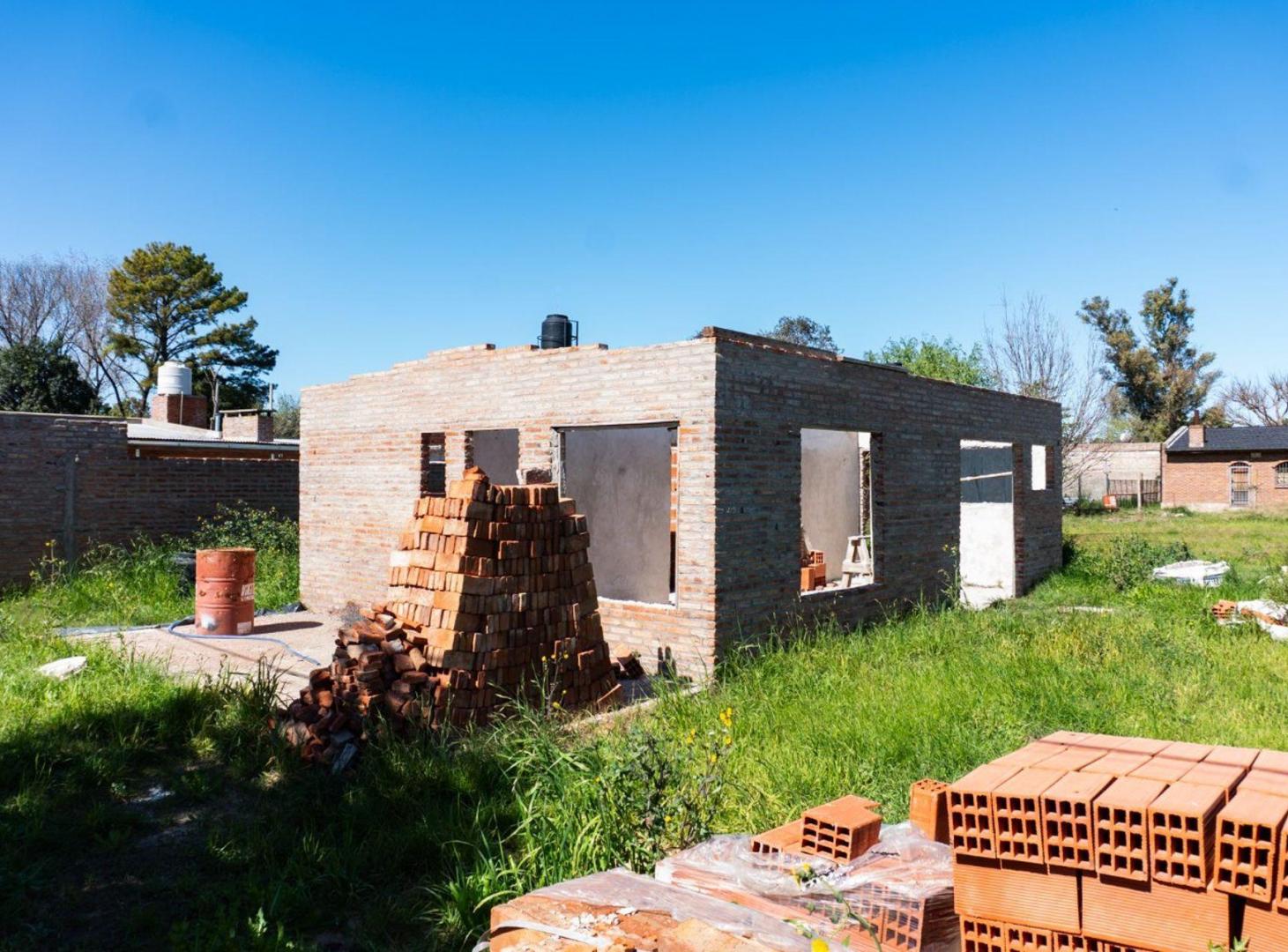 Foto de CASA EN VENTA DOS DORMITORIOS A TERMINAR EN ANDINO, imagen 2