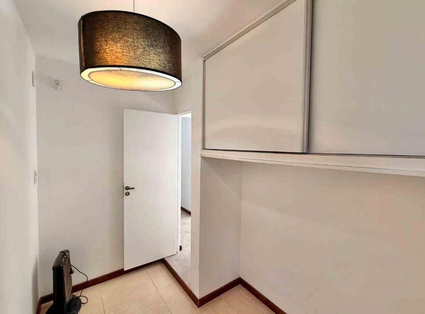 Foto de CASA EN VENTA TRES DORMITORIOS Y PILETA EN ROLDAN, imagen 5
