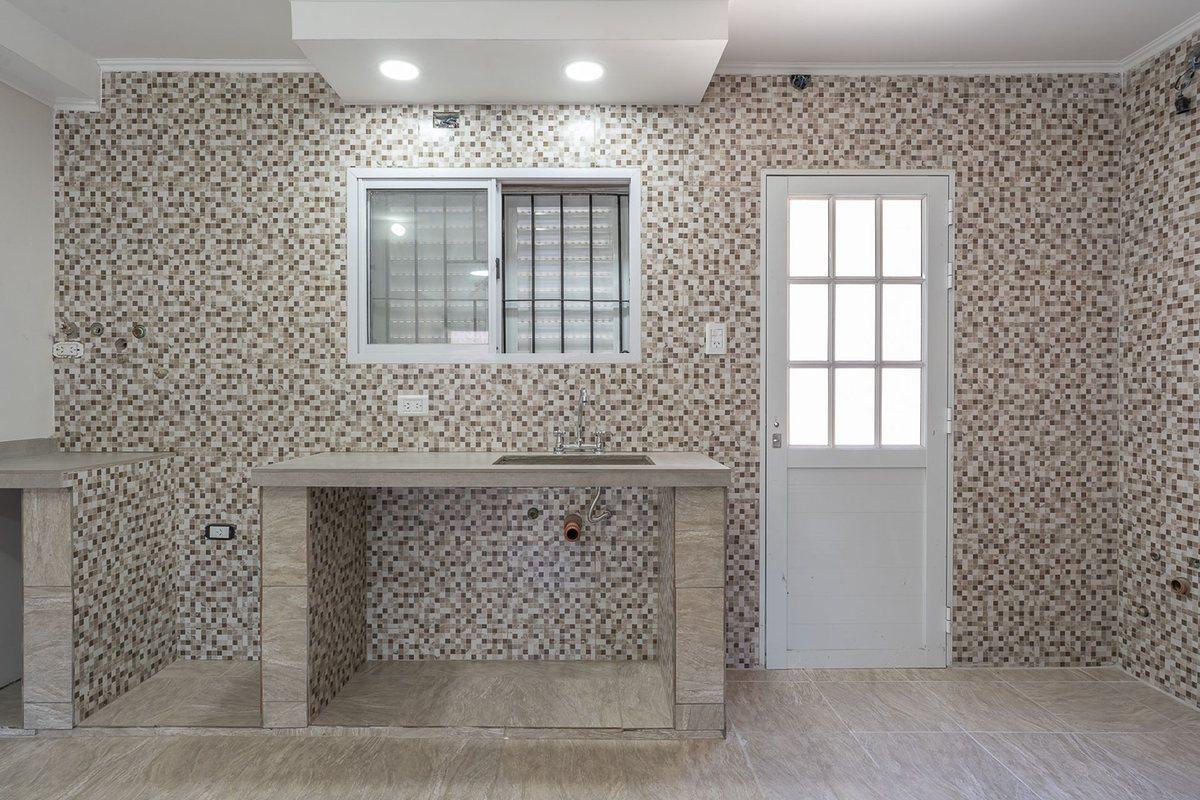 Foto de TERRENO EN VENTA IDEAL LOCAL O GALPÓN, imagen 5