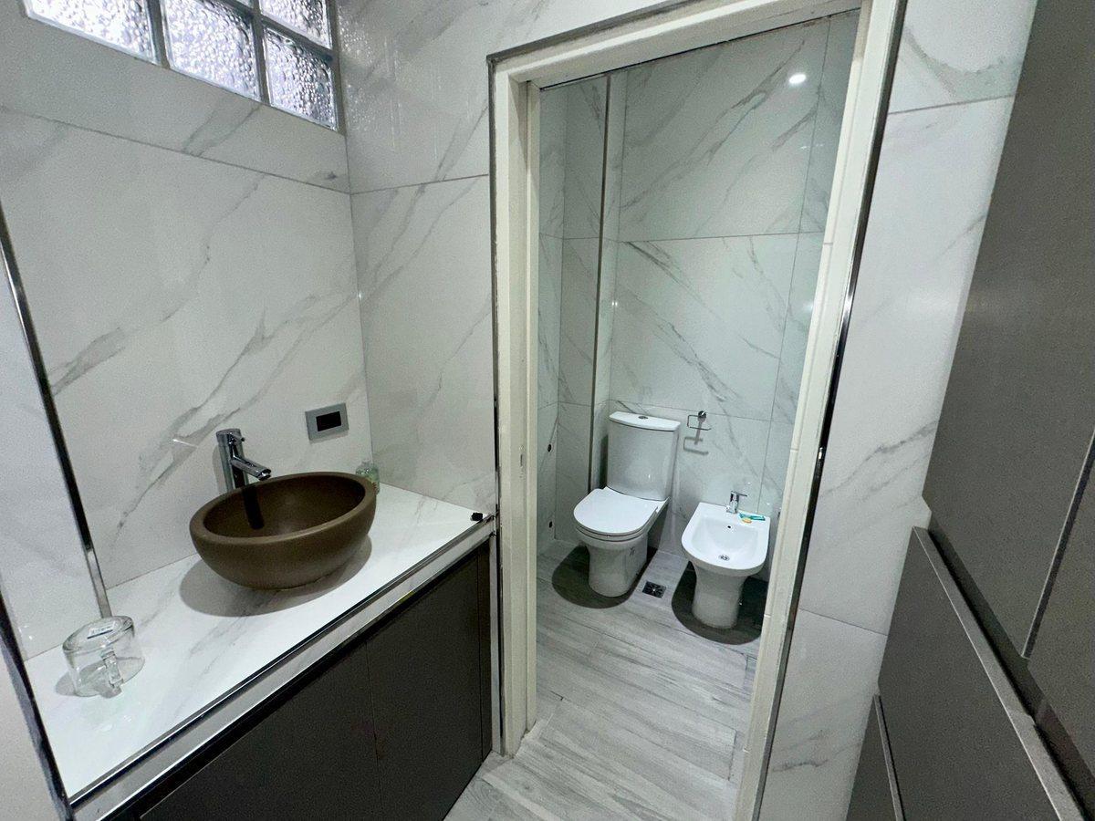 Foto de CASA EN VENTA A ESTRENAR 2 DORMITORIOS Y JARDIN, imagen 2
