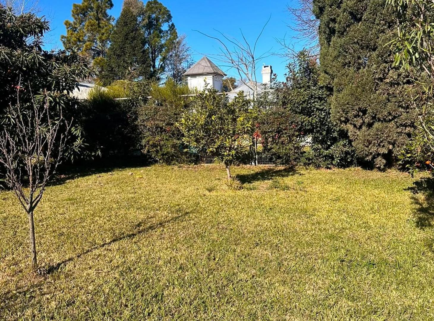 Foto de Venta lote 350m2 con excelente ubicación en Roldan, imagen 3
