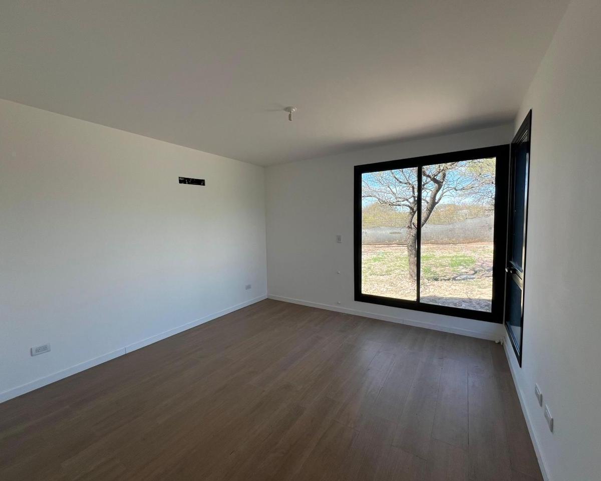 Foto de VENDO CASA EN EL TERRON A ESTRENAR EN UNA PLANTA 3 DOR., imagen 3
