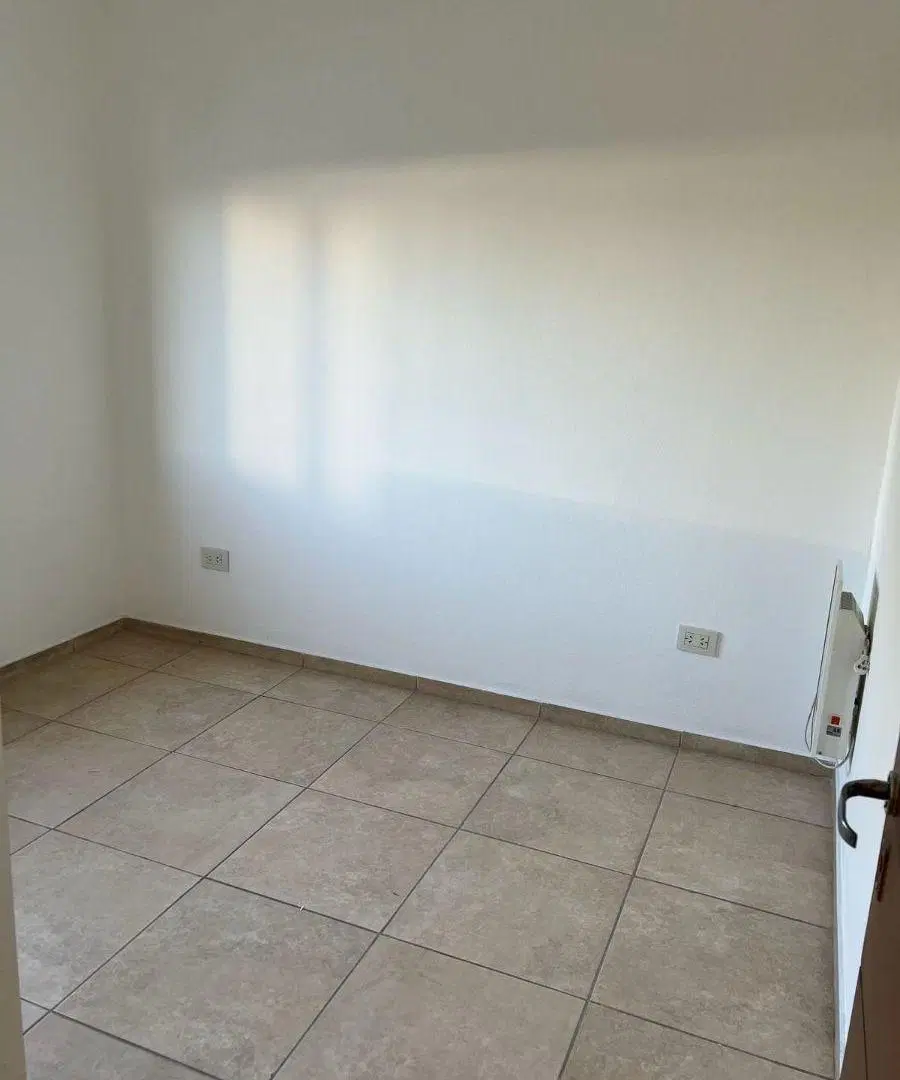 ALQUILO DUPLEX 2D. LOS PRADOS, LA CALERA. IMPUESTOS Y AGUAS INCLUIDOS! 3