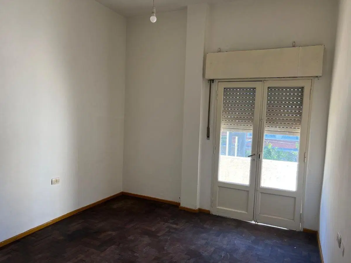 ALQUILO DEPTO 1D. EN AV. E. OLMOS 516 FTE LEGISLATURA. BALCON. EXPENSAS BAJAS 1