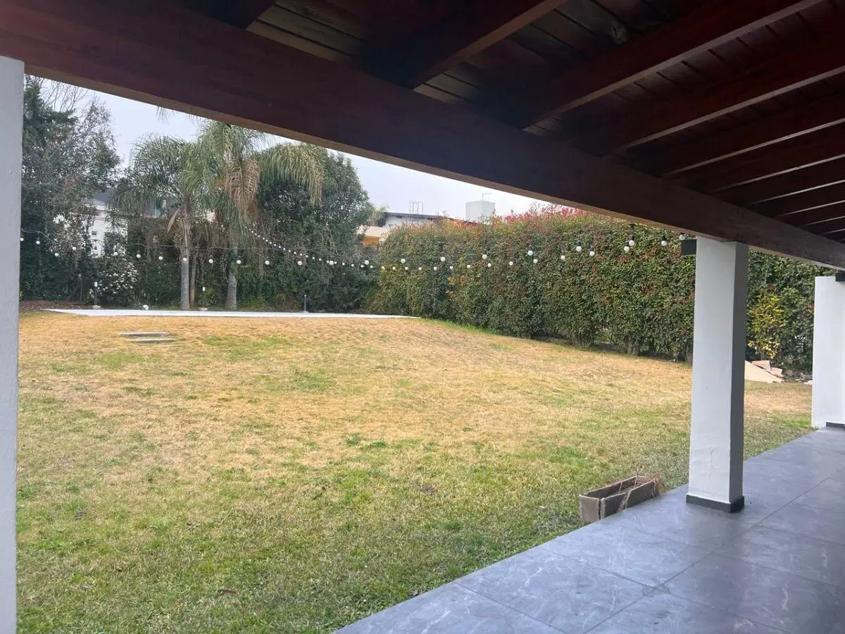 ALQUILO CASA EN LA CUESTA 4D. 4B. PILETA. 300 M2 CUB. MUY BUENA UBICACION! 8