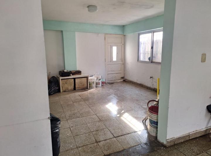 ALQUILER: Casa de 2 habitaciones en Tiro Suizo 3