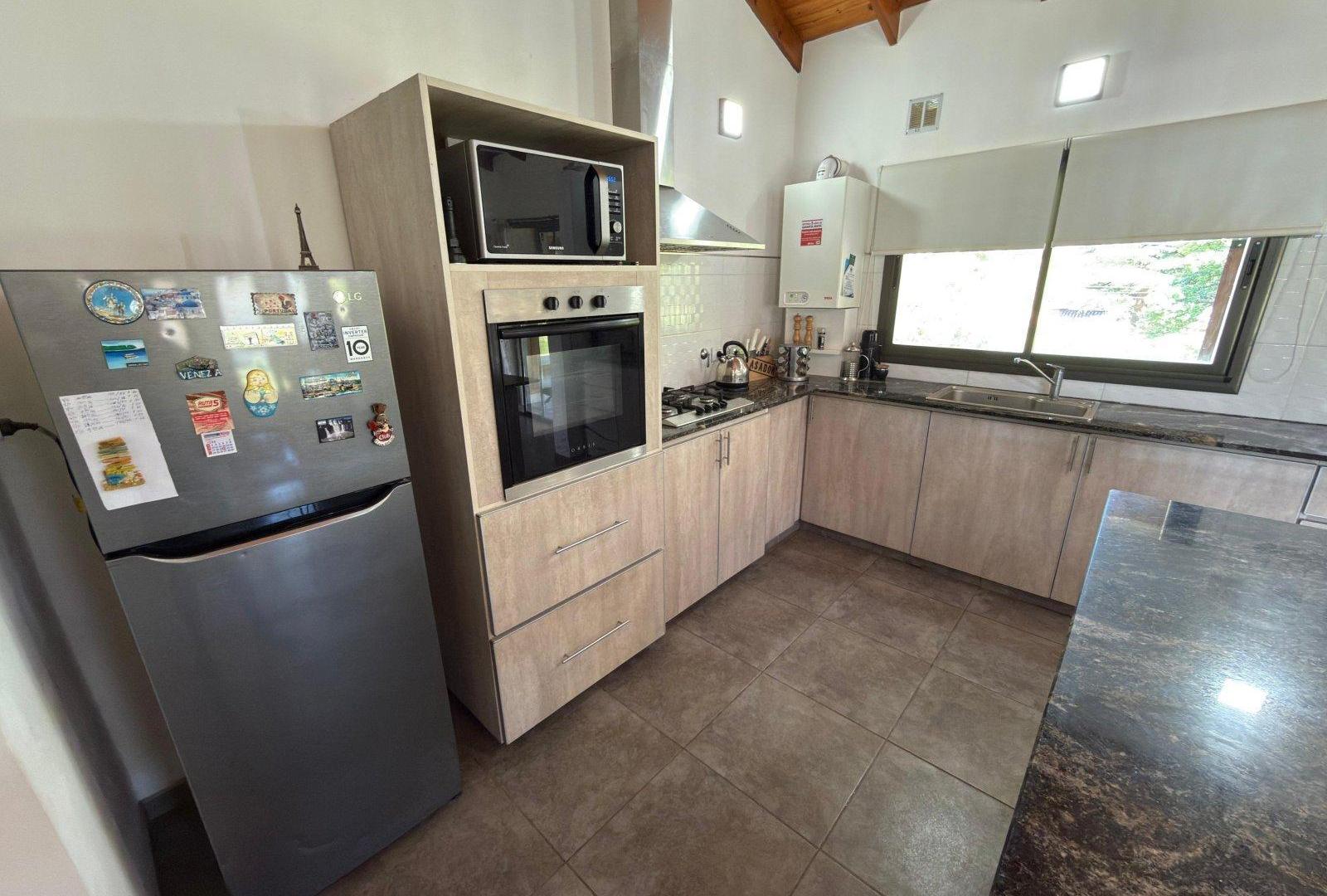 Foto de Casa de 3 dormitorios en barrio privado Los Molles, Villa General, imagen 2