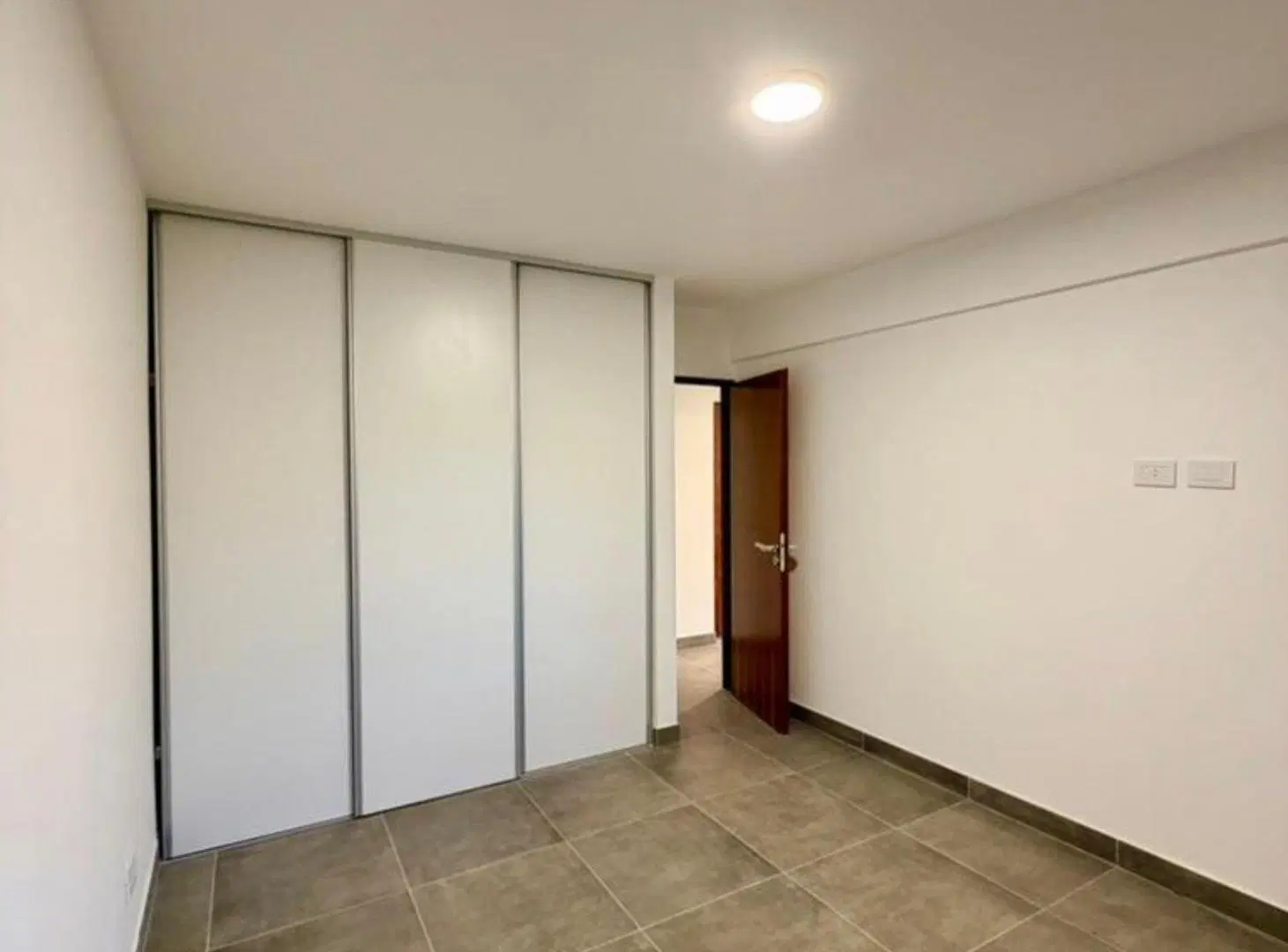 Departamentos de 1 dormitorio a estrenar en Ituzaingo al 400 5