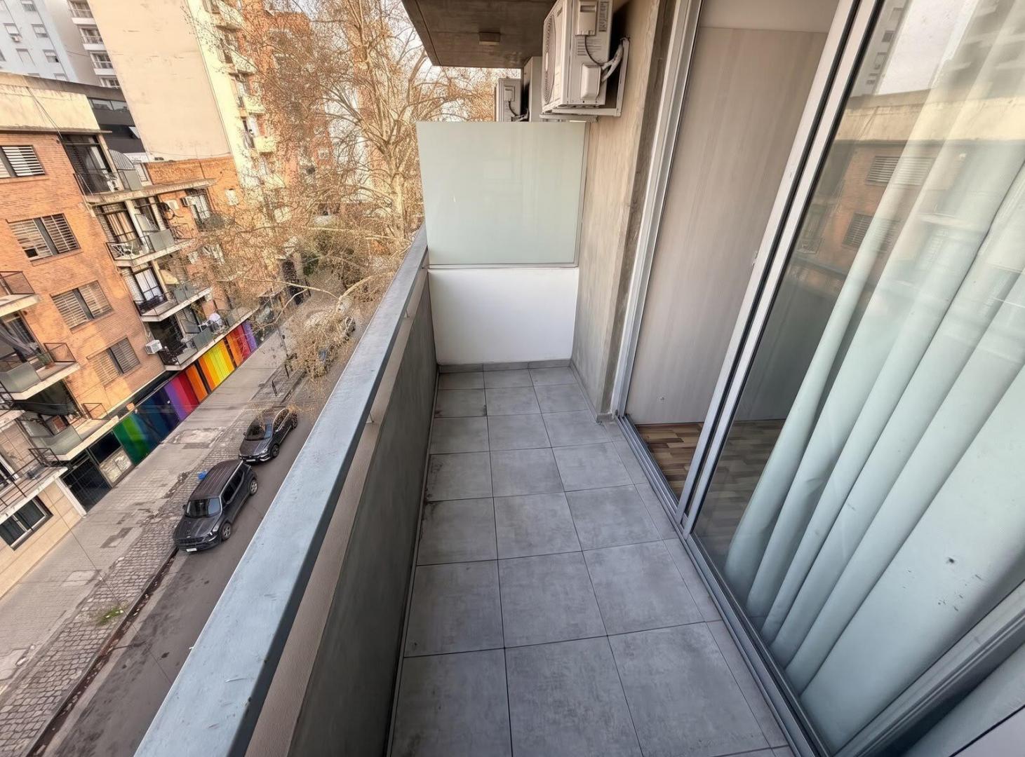 Foto de Depto 1 dormitorio al frente con balcón | Vera Mujica 630 | Zona, imagen 2