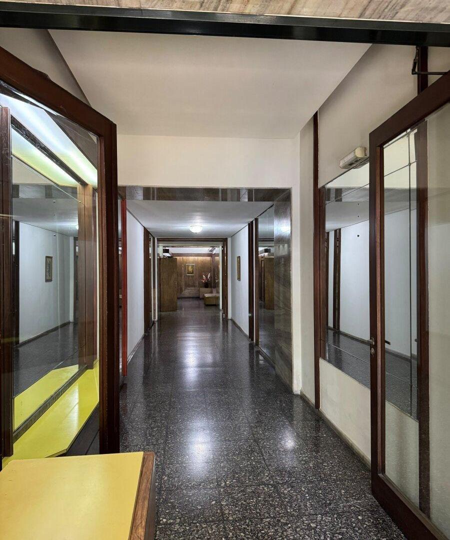 Foto de ALQUILER – AMPLIO DEPARTAMENTO DE 2 DORMITORIOS | SANTA FE 1247, imagen 4