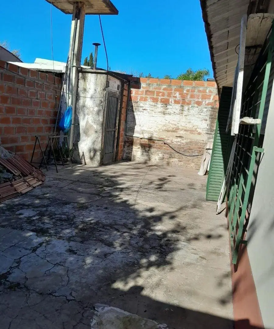 Casa Americana en Venta Acepta Permuta 2