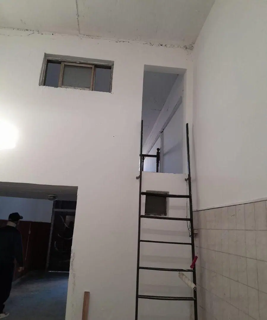 Local comercial de 40 m² en alquiler en Berazategui 4