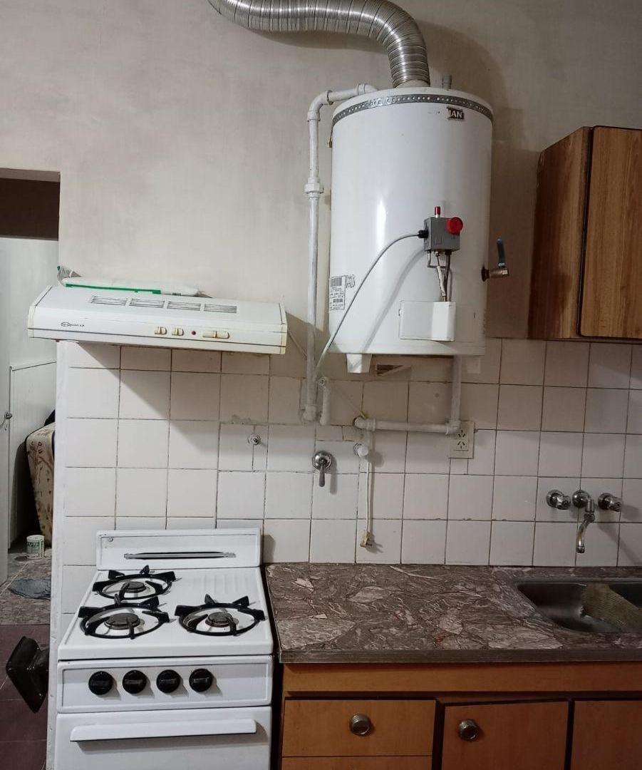 Foto de Departamento de 35 m² con 1 dormitorio en alquiler en Berazategui, imagen 1