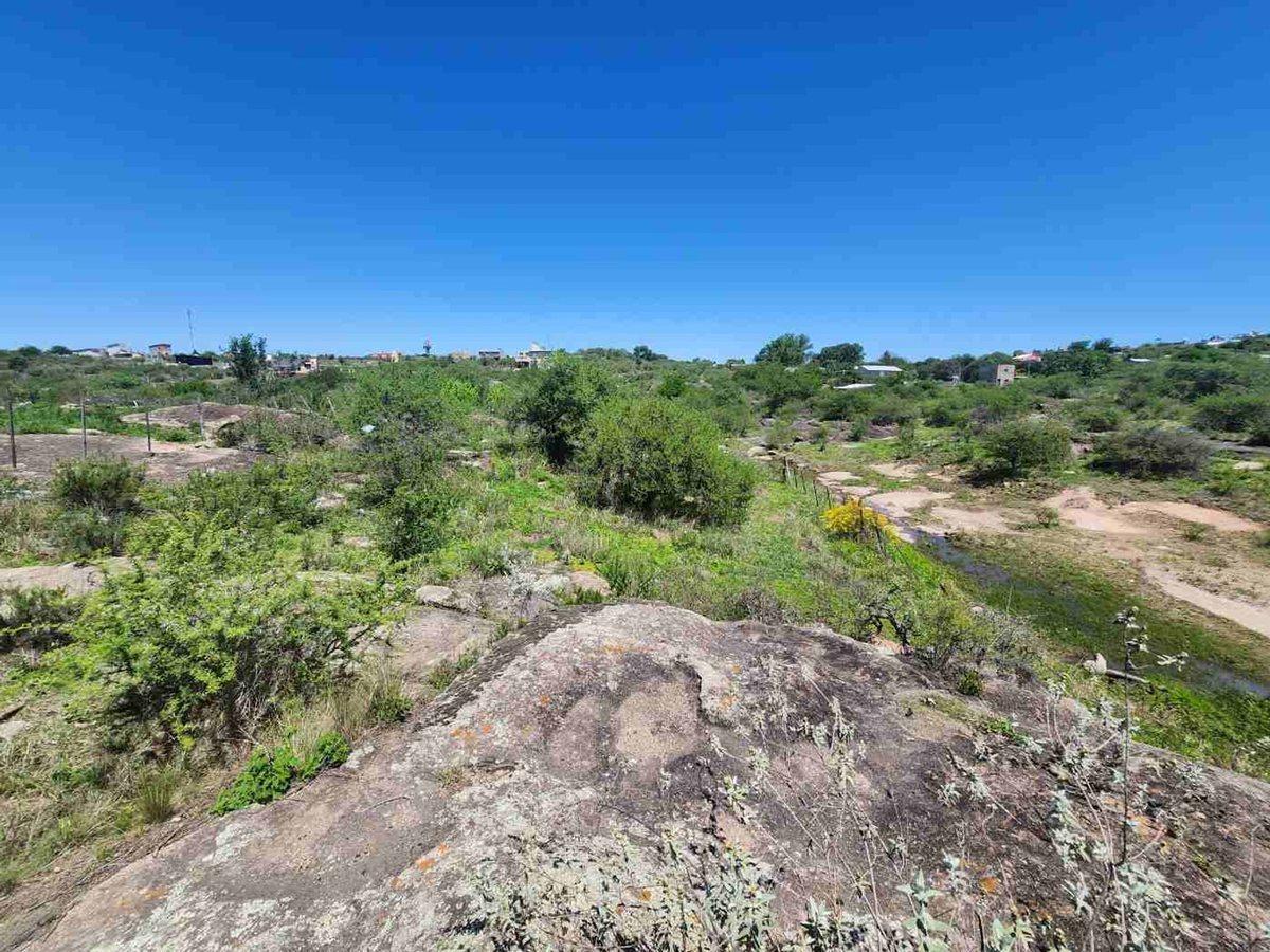 Lote 936 m en Parque Siquiman, Punilla Cordoba. 4