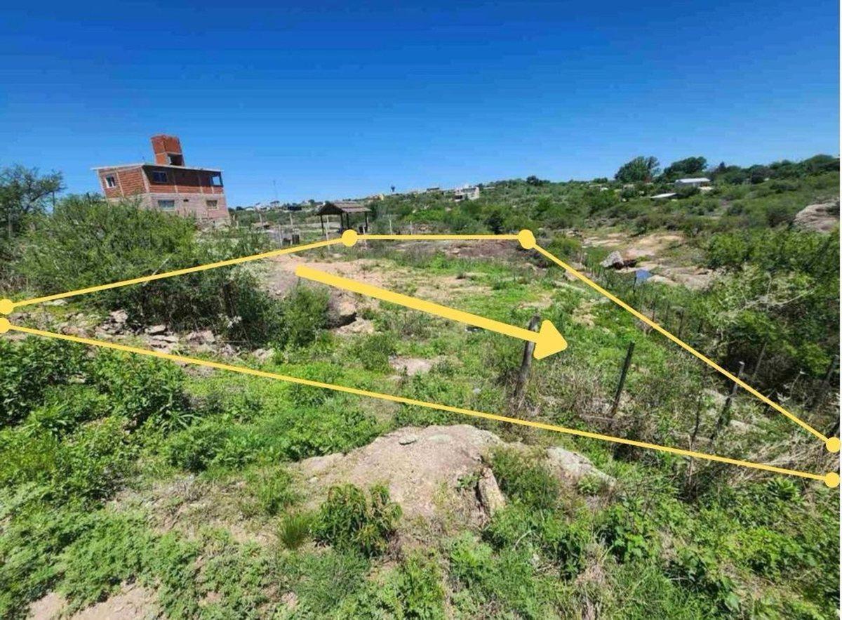 Lote 936 m en Parque Siquiman, Punilla Cordoba. 4