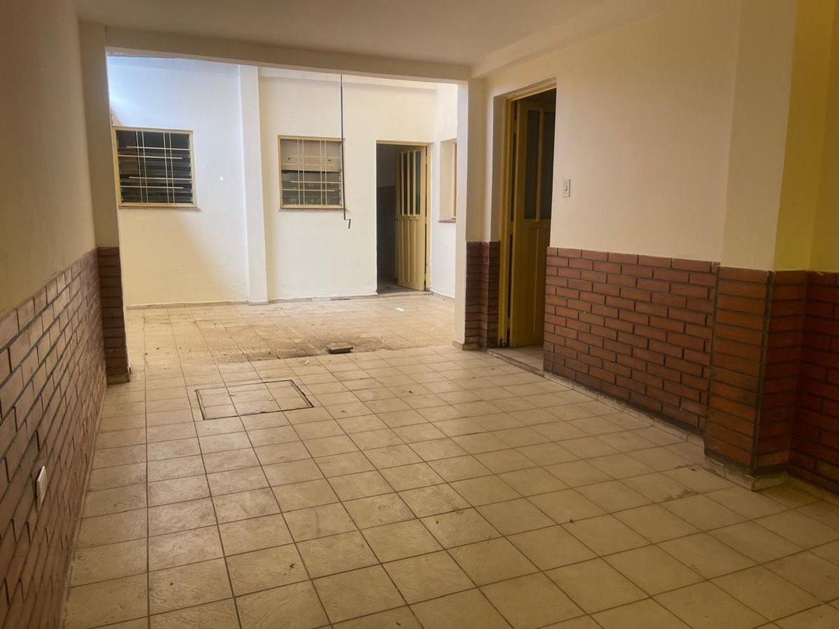 Se Vende Casa y 4 Departamentos, Complejo Deptos 4