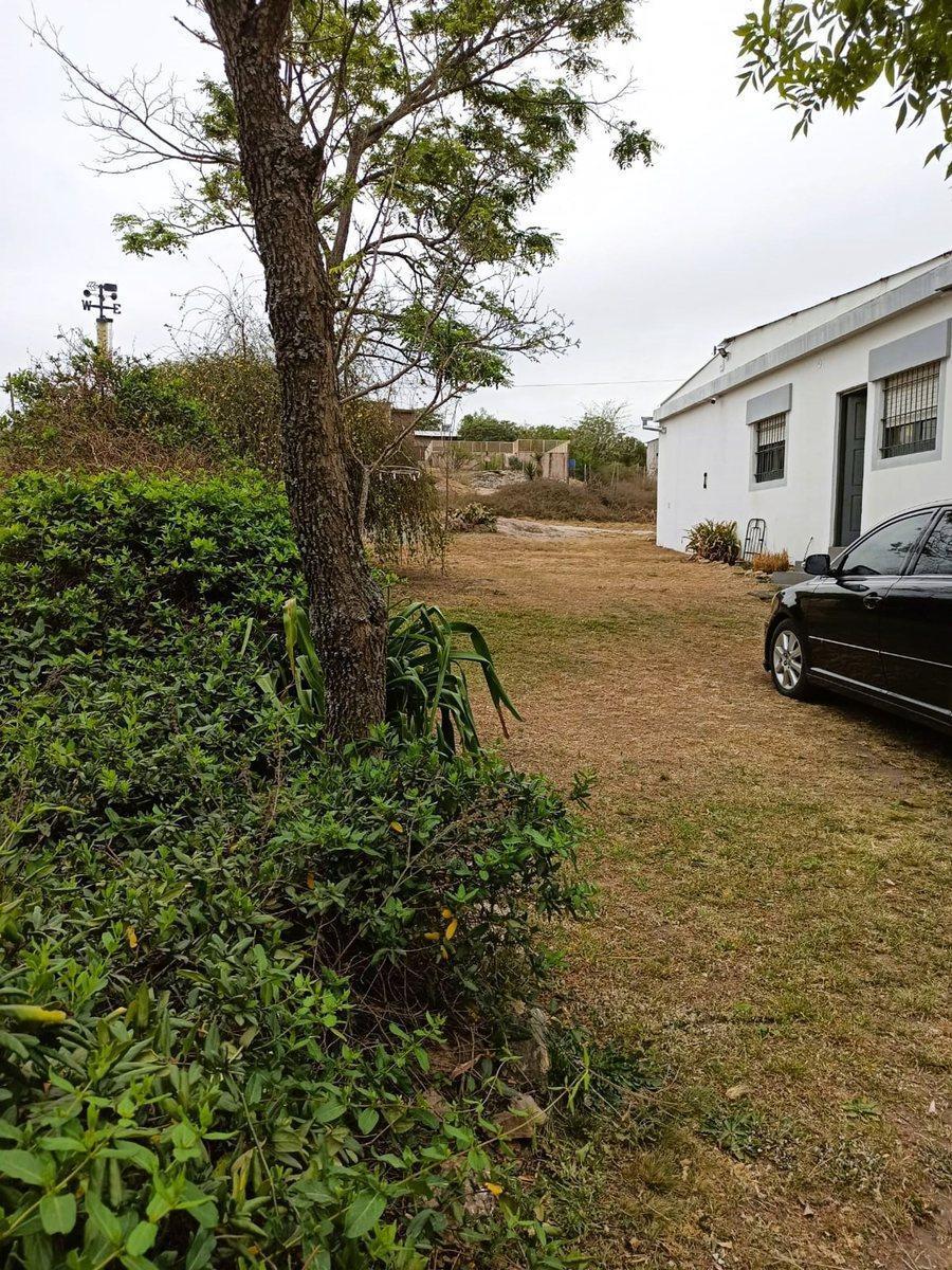 Se Vende Casa de 2 Dorm. en Tanti 2