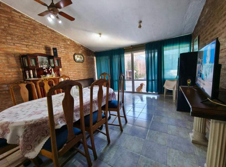 VENTA CASA DEPARTAMENTO LOCAL VILLA ADELA ESCRITUR 5