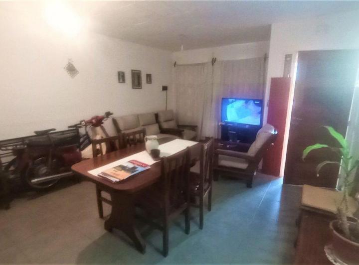 VENDE CASA CANCELADA EN LINIERS DE HORIZONTE DOS 3