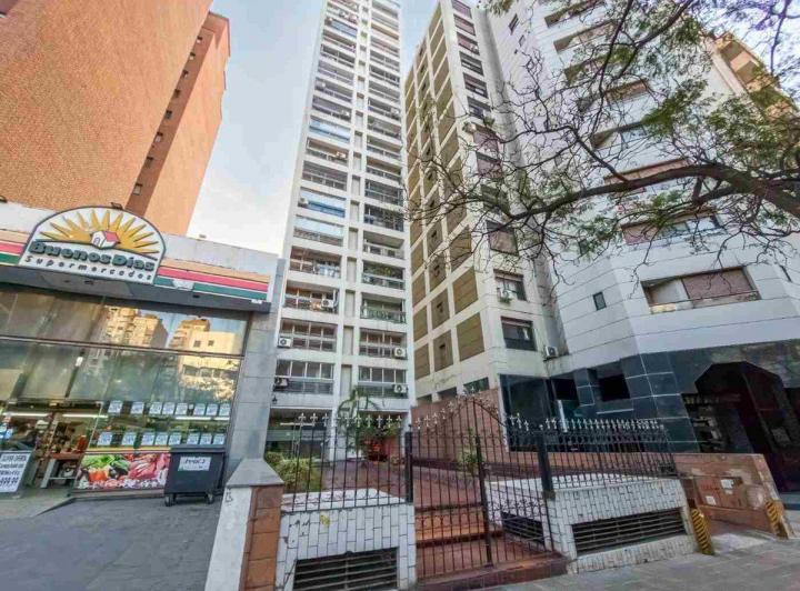 VENTA DEPTO PISO C COCHERA. B° NVA CBA APTO CREDIT 3