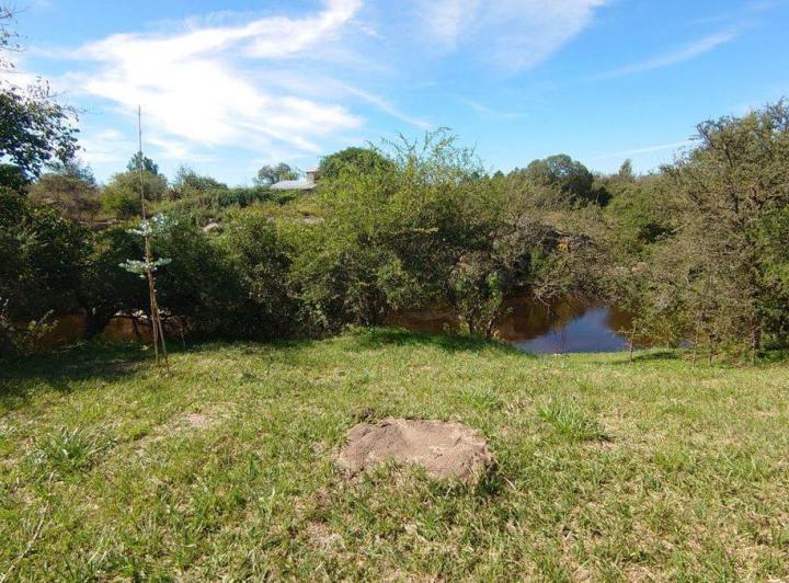 CASA 3 DORMITORIO CON BAJADA AL RIO KEOKEN TANTI 5