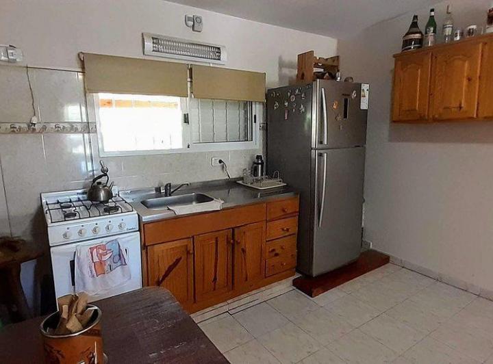 VENTA CASA 2 DORMITORIOS PILETA  PARQUE SIQUIMAN 5