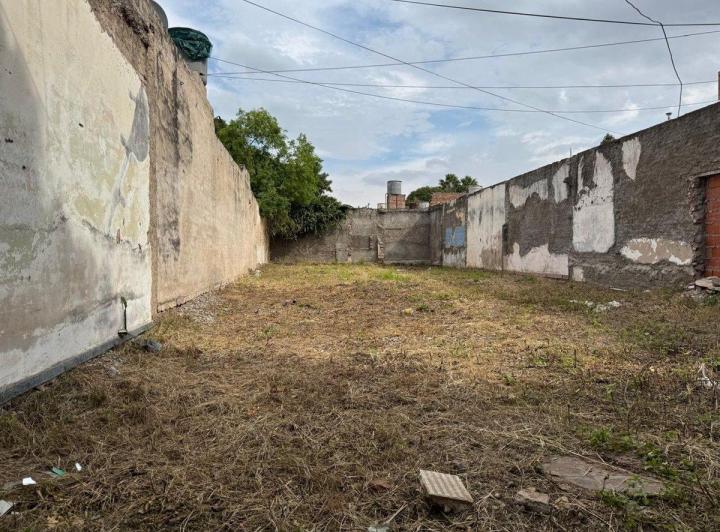 ALQUILER LOCAL COMERCIAL+TERRENO SOBRE PUEYRREDON 1