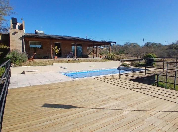 SE VENDE CASA MODERNA DE FIN DE SEMANA EN LA BOLSA 2