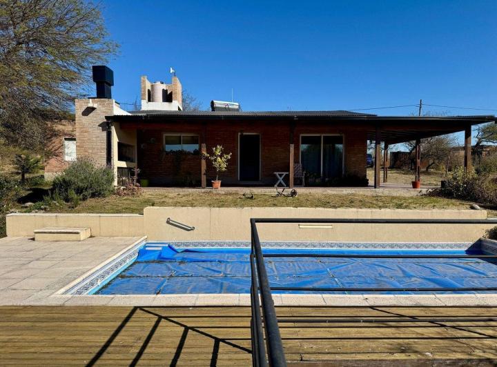 SE VENDE CASA MODERNA DE FIN DE SEMANA EN LA BOLSA 4