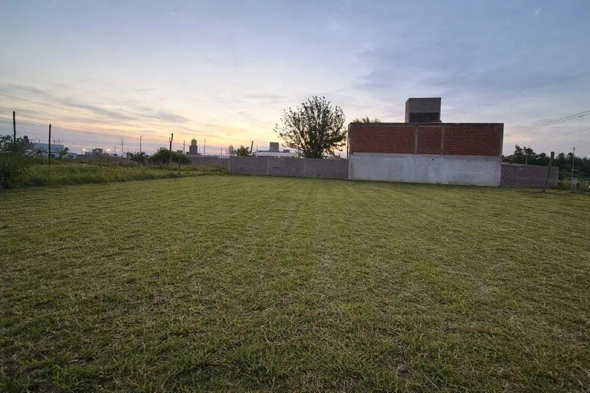 LOTE EN VENTA ARGUELLO NORTE 212 m2 ESCRITURA 5