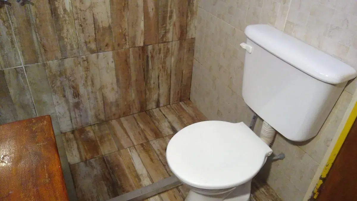 VENTA CASA DE 3 DORMITORIOS ZONA ARGUELLO 5