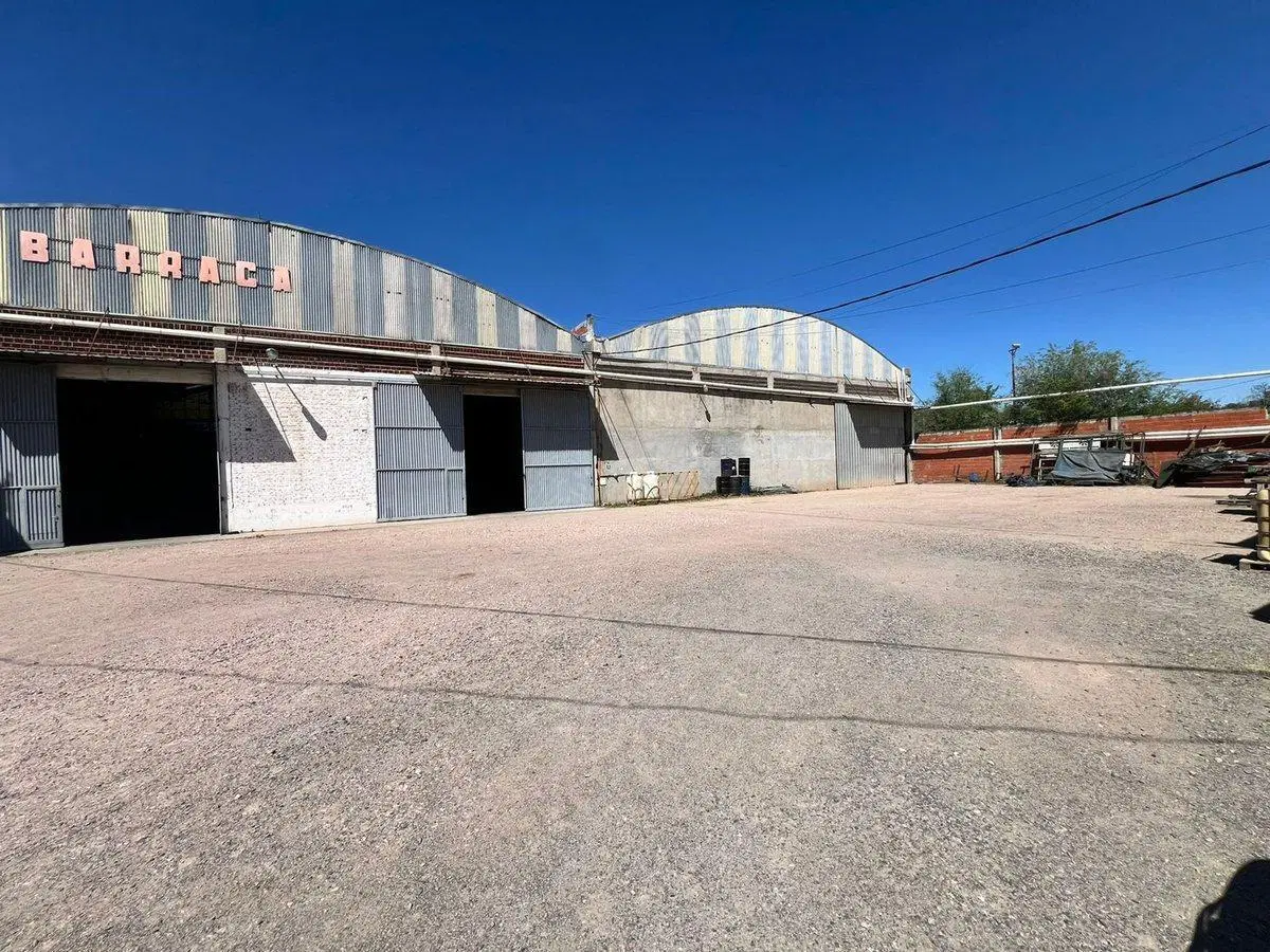 VENTA 3 GALPONES MÁS OFICINAS FRENTE DE RUTA 9 4