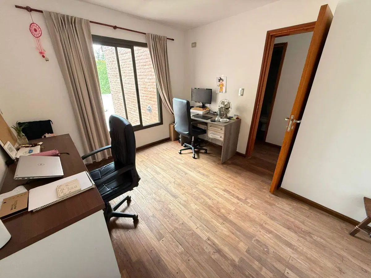 VENTA DUPLEX 3 DORMITORIOS HOUSING ARGUELLO 3