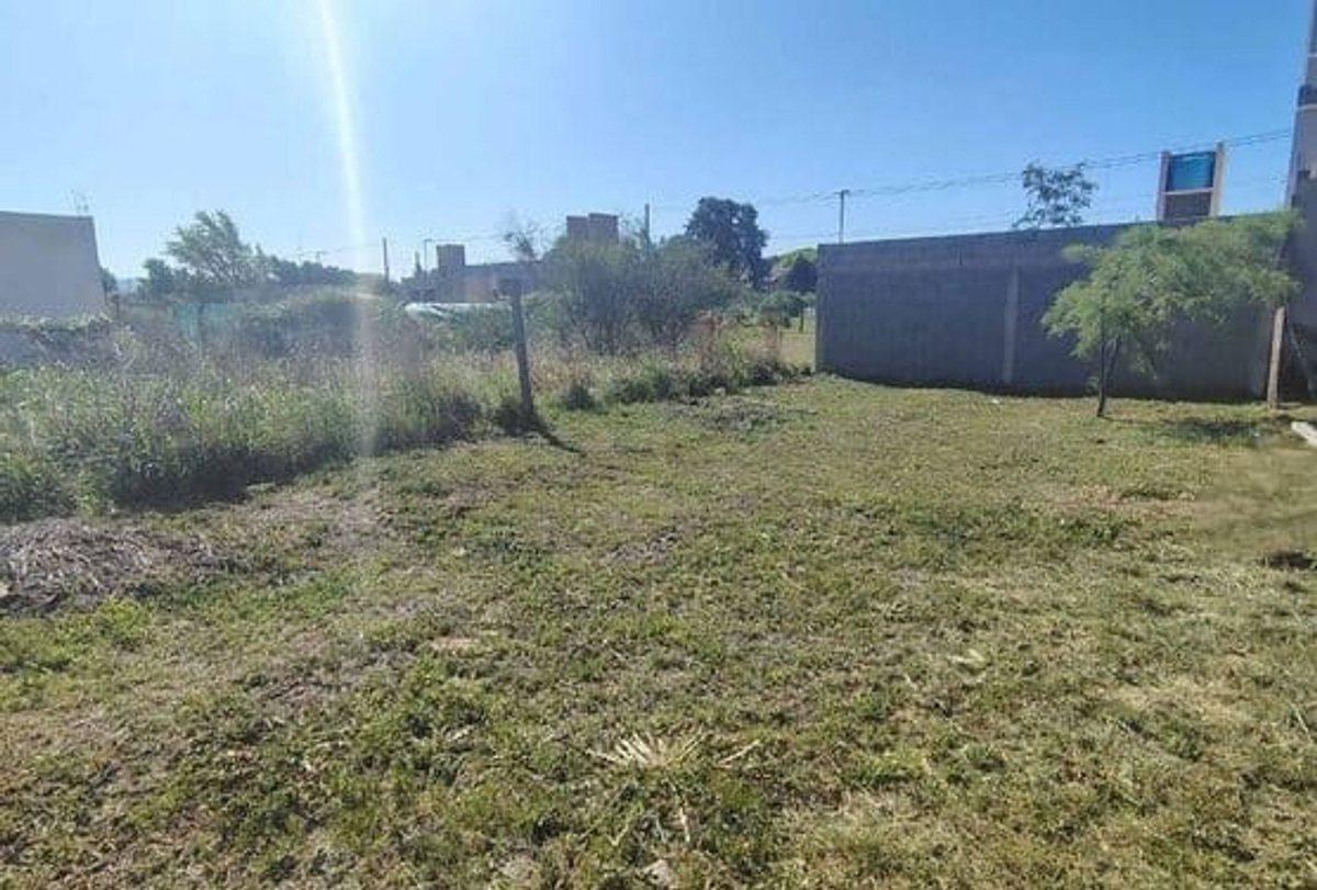 SE VENDE LOTE EN LOTEO LO TENGO ARGUELLO NORTE