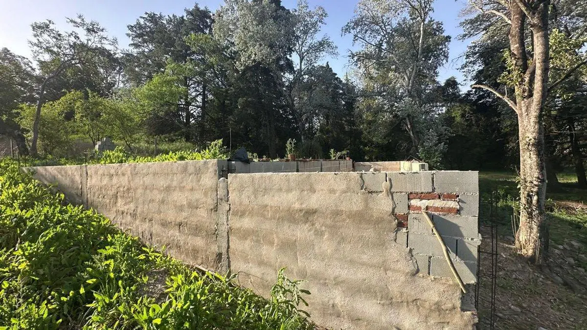 VENTA  LOTE SOBRE RUTA E53 EN LA GRANJA 1265 MT 4