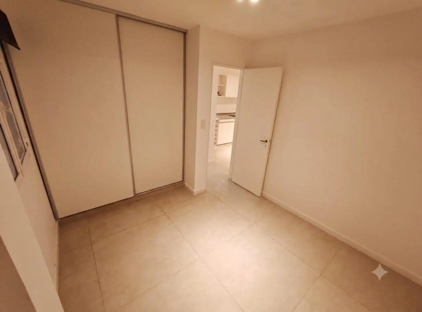 DEPARTAMENTO 1 DORM ALBERDI/CENTRO RESTAURADO 2