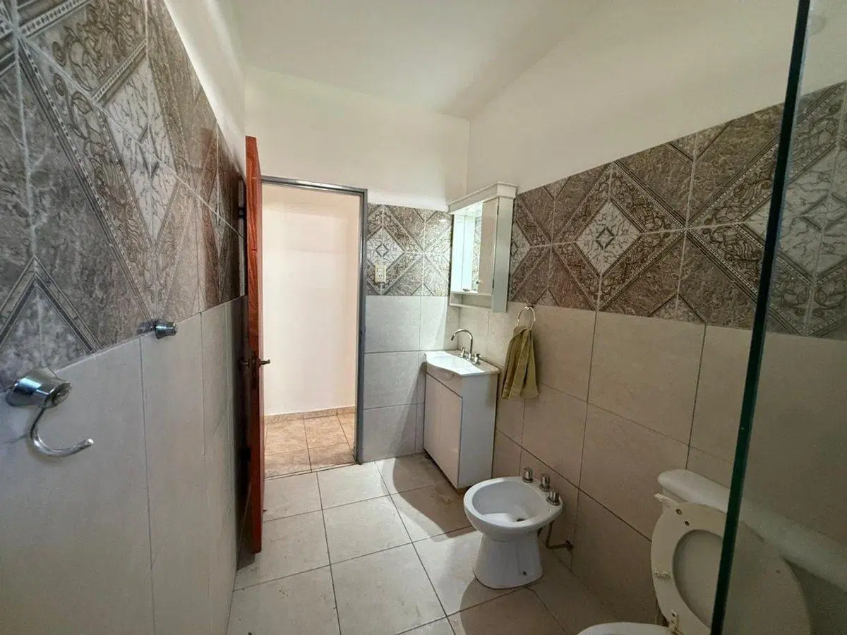VENTA CASA 2 DORMITORIOS VILLA ALLENDE PARQUE 4