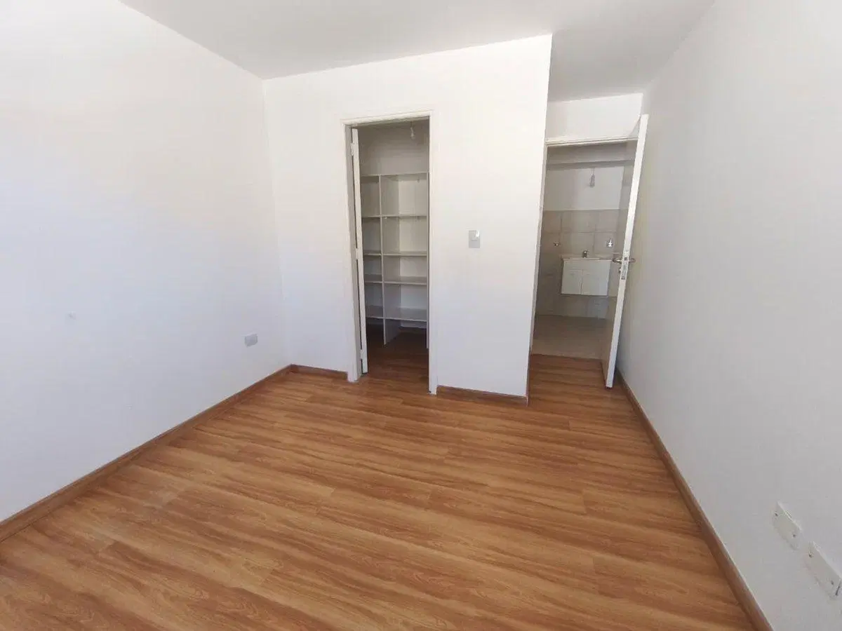 VENTA DEPARTAMENTO DOS DORMITORIOS COFICO COCHERA 5