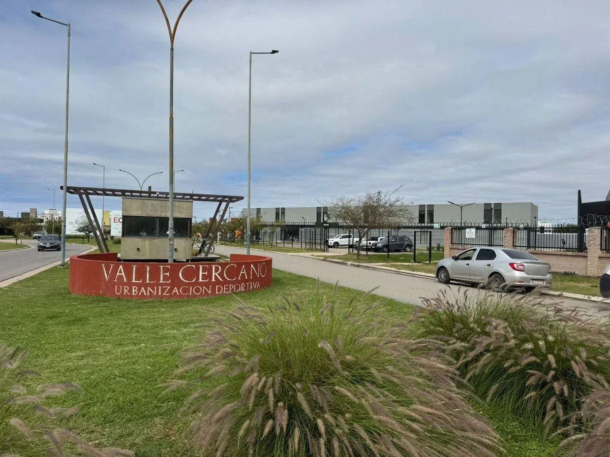 CASA 2 DORMITORIOS. VALLE CERCANO - LOS JUEGOS. 4