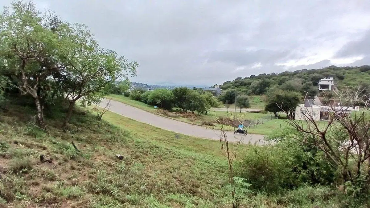 VENTA TERRENO EN VENTURIA CARLOS PAZ 3