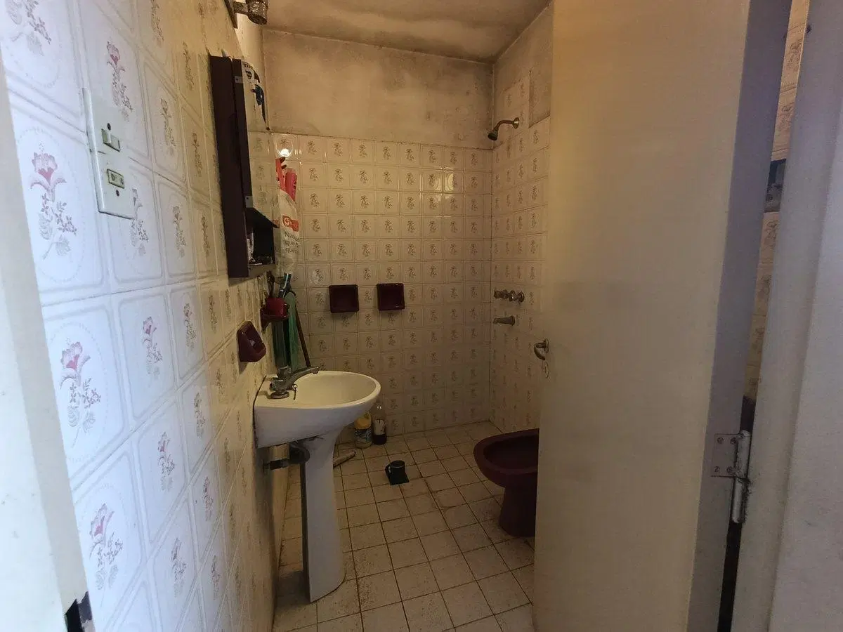 VENTA CASA DE 3 DORMITORIOS EN BARRIO AYACUCHO 2