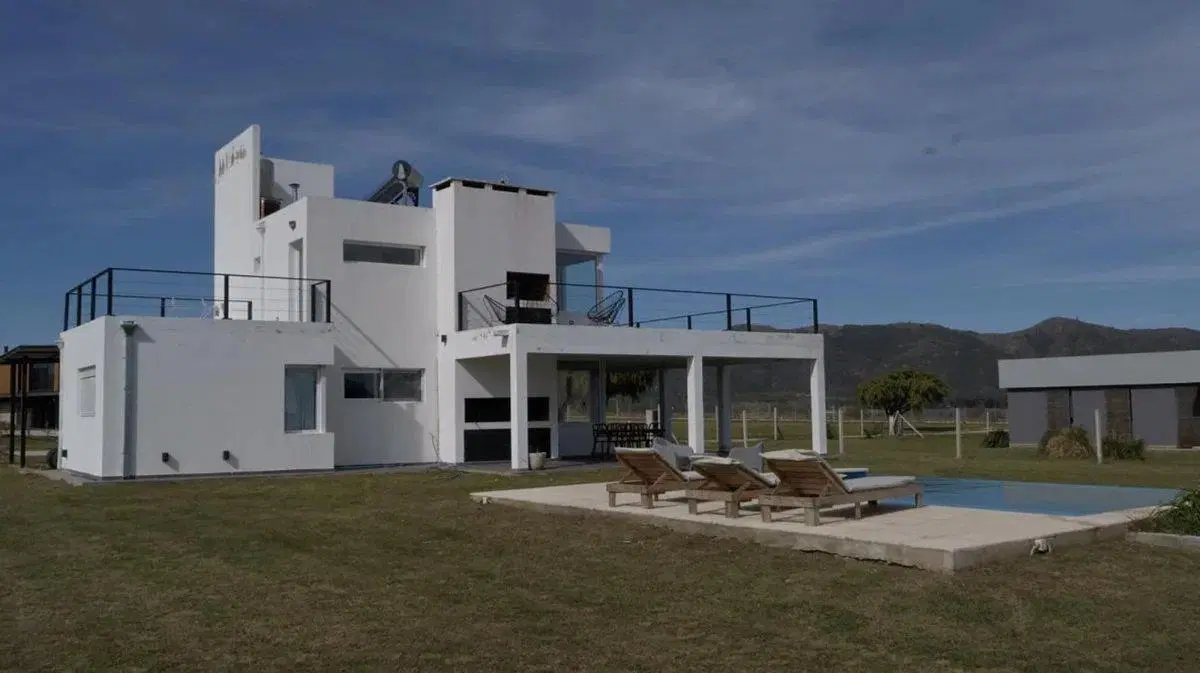 SE VENDE CASA DE 3 DORM, EN PUERTO DEL AGUILA 5
