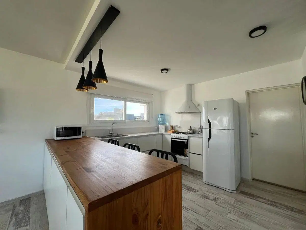 SE VENDE CASA DE 3 DORM, EN PUERTO DEL AGUILA 2