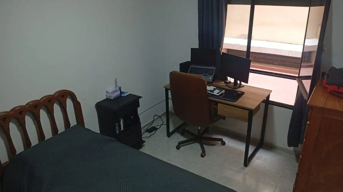 VENTA CENTRO  DEPARTAMENTO 2 DORMITORIOS Y TERRAZA 4