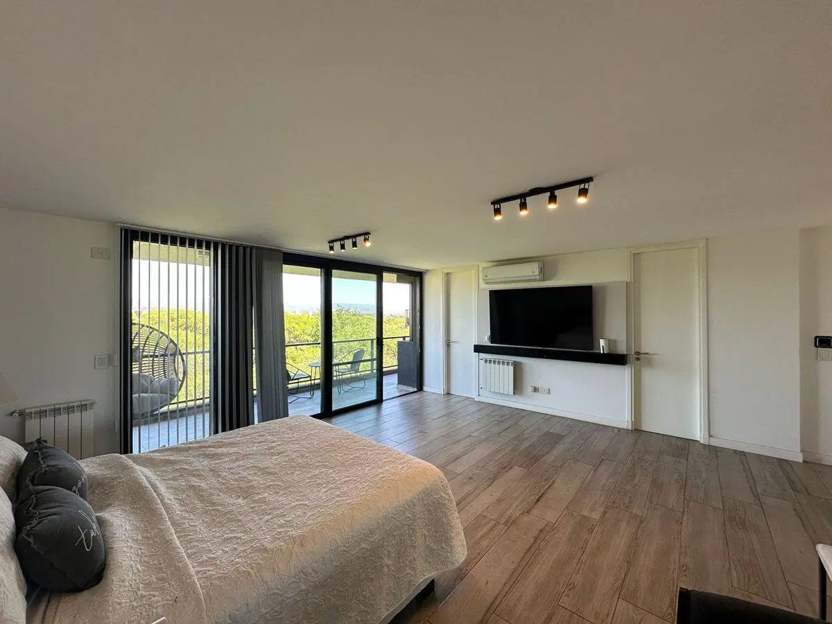 VENTA DEPARTAMENTO DE CATEGORIA VALLE ESCONDIDO 3